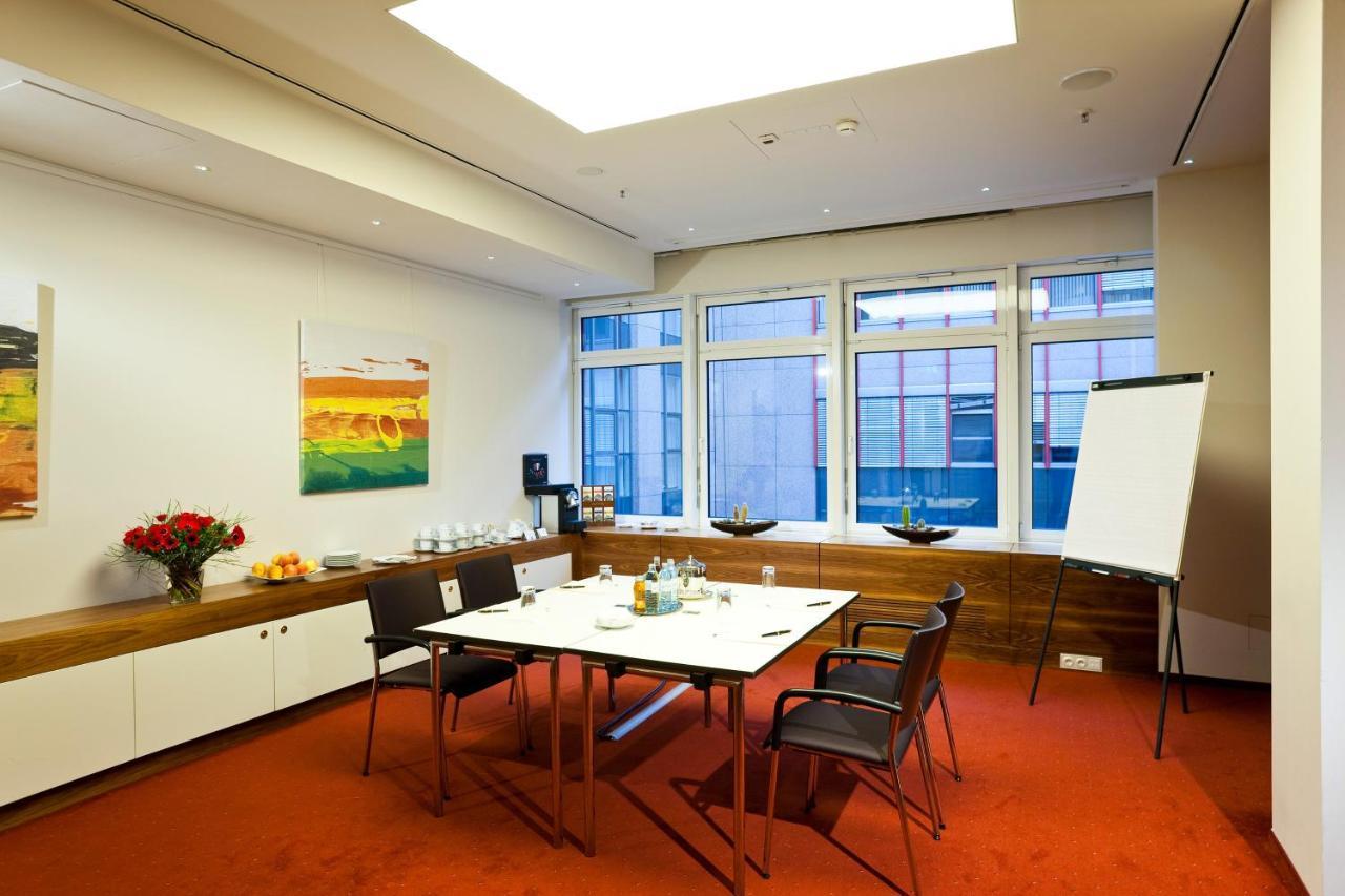 Grand Hotel Wien Esterno foto Meeting room