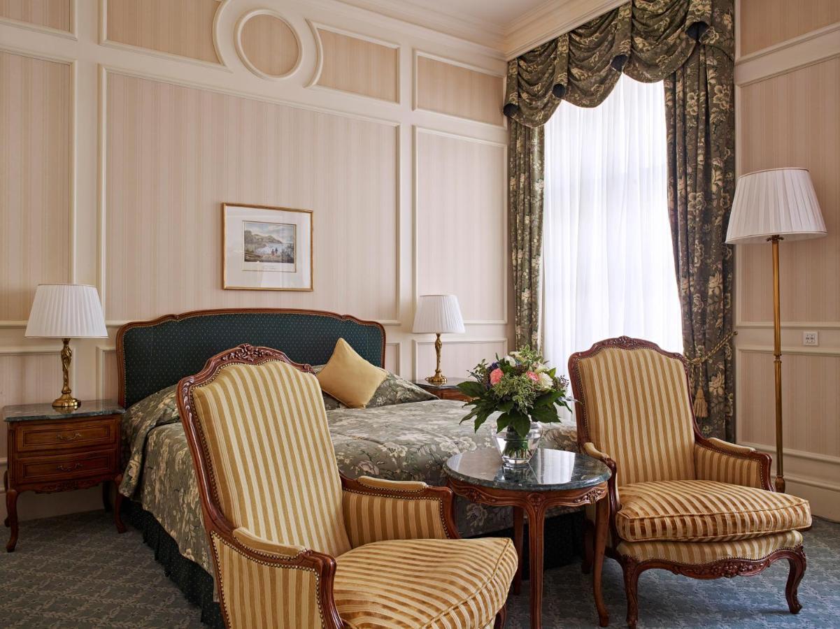 Grand Hotel Wien Esterno foto A bedroom at the hotel