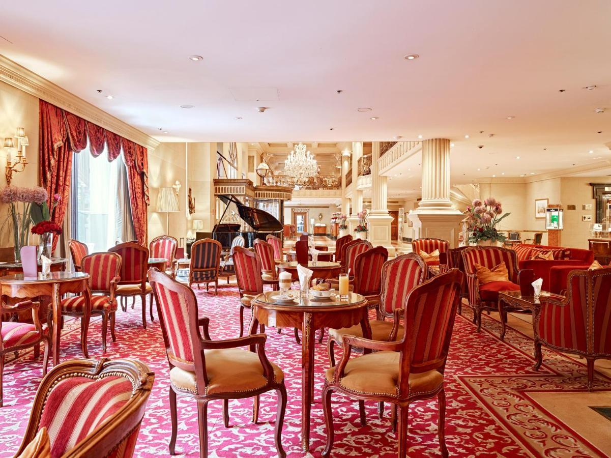 Grand Hotel Wien Esterno foto The hotel's lobby