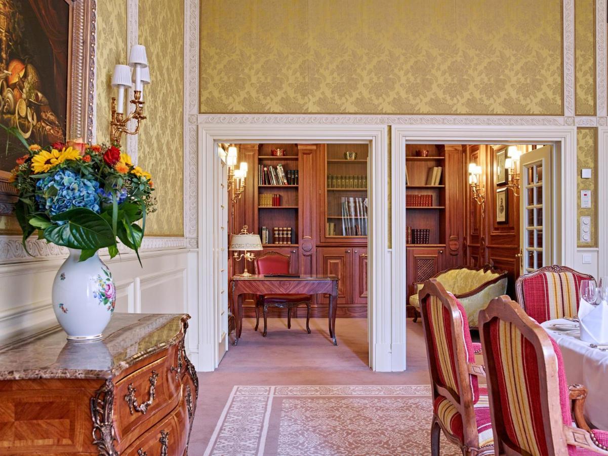 Grand Hotel Wien Esterno foto Interior of the hotel