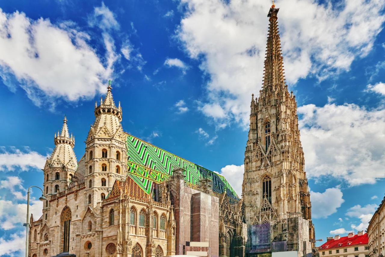 Grand Hotel Wien Esterno foto St. Stephen's Cathedral, Vienna
