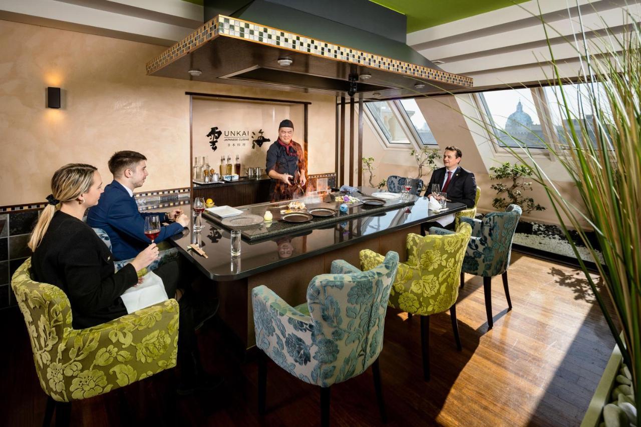 Grand Hotel Wien Esterno foto The kitchen at the Mandarin Oriental, Munich